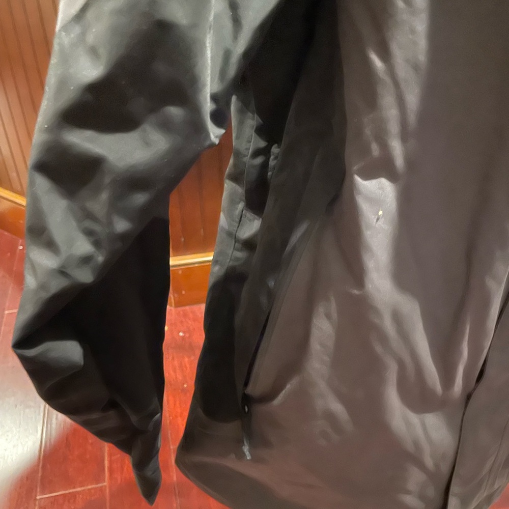 Black Northface Shell - Picture 5 of 5